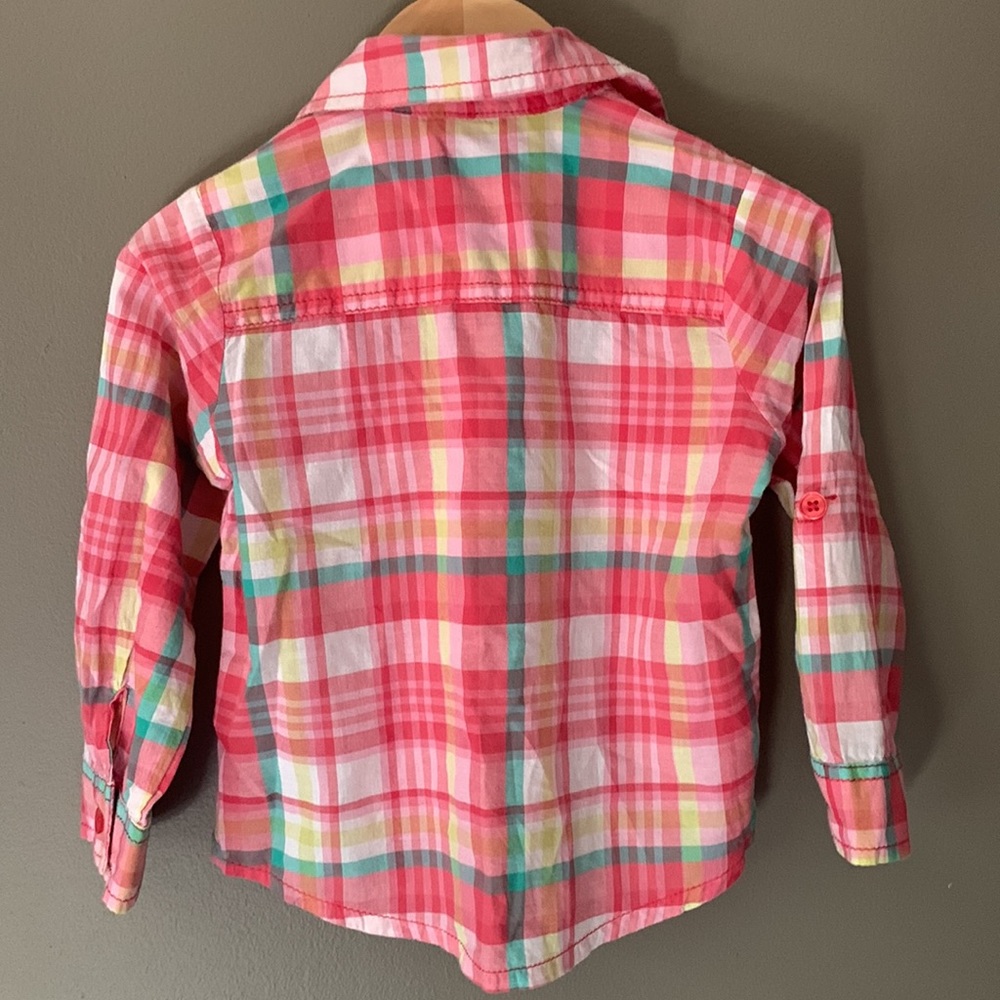Next Girls plaid button down shirt. Size 1 1/2-2 years - Picture 2 of 5